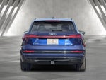2021 e-tron Thumbnail 4