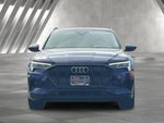 2021 e-tron Thumbnail 8