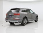 2019 Q7 Thumbnail 8