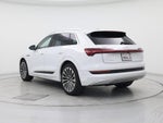 2019 e-tron Thumbnail 2