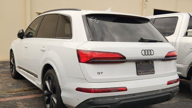 2025 Audi Q7 quattro Prestige 55 TFSI