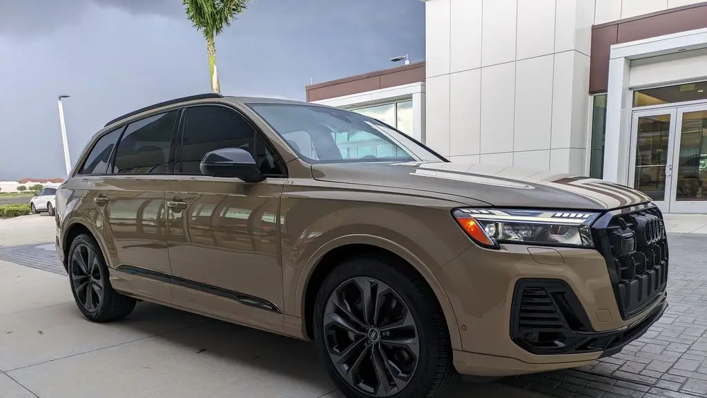 2025 Audi Q7 quattro Prestige 55 TFSI