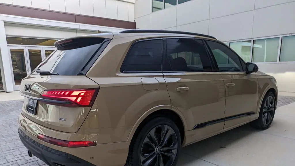 2025 Audi Q7 quattro Prestige 55 TFSI