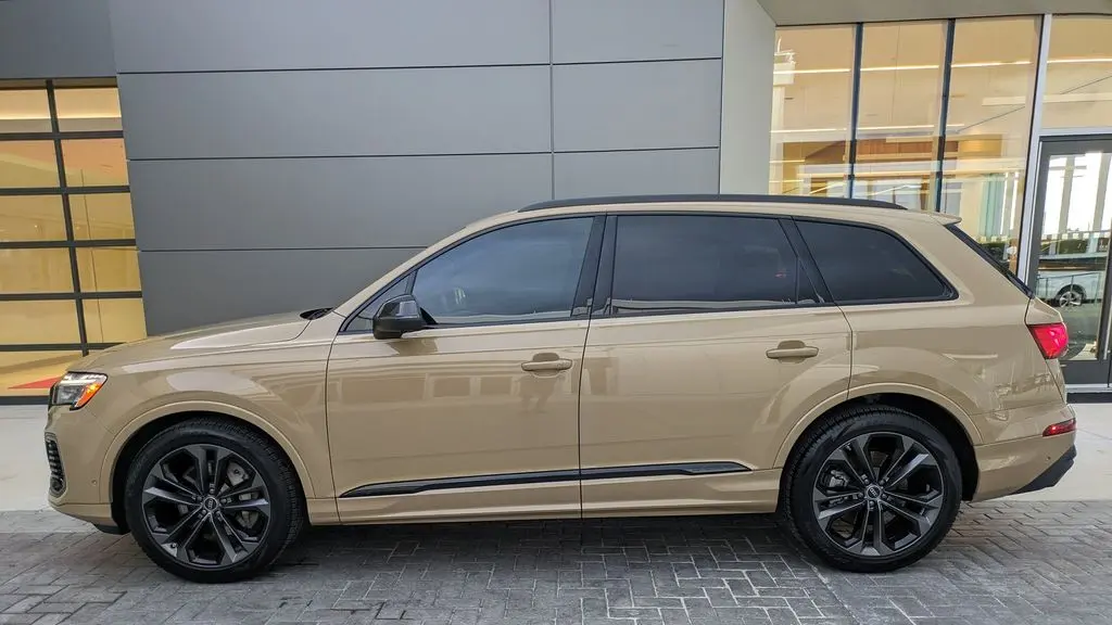 2025 Audi Q7 quattro Prestige 55 TFSI