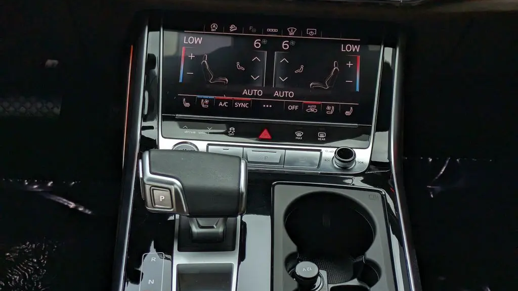 2025 Audi Q7 quattro Prestige 55 TFSI