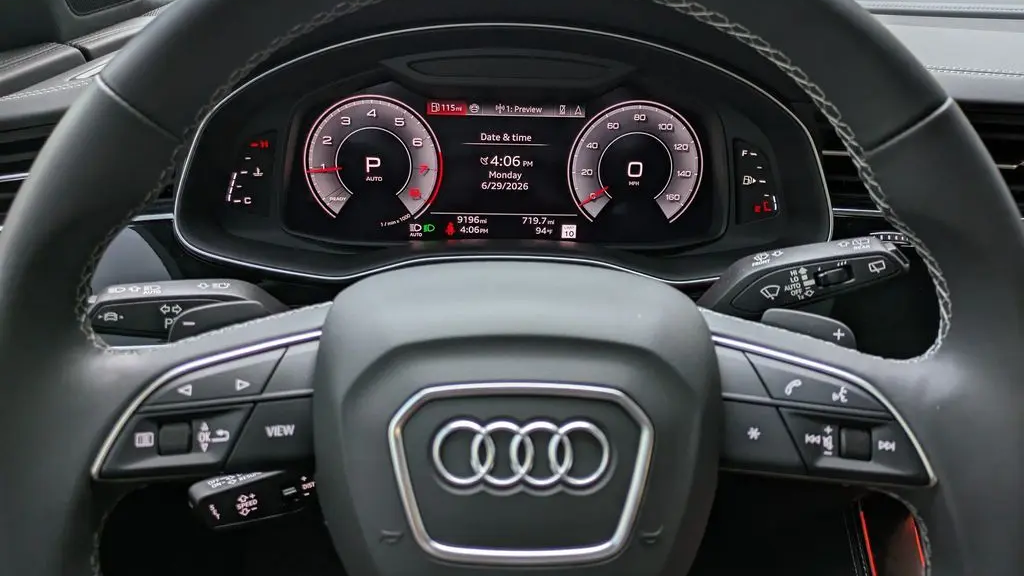 2025 Audi Q7 quattro Prestige 55 TFSI