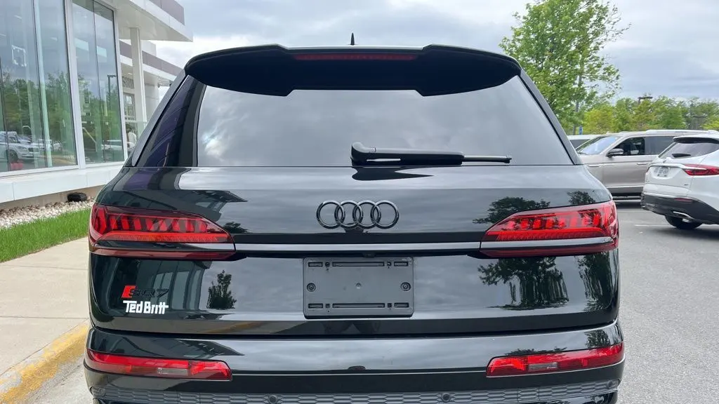 2023 Audi SQ7 4.0T quattro Prestige