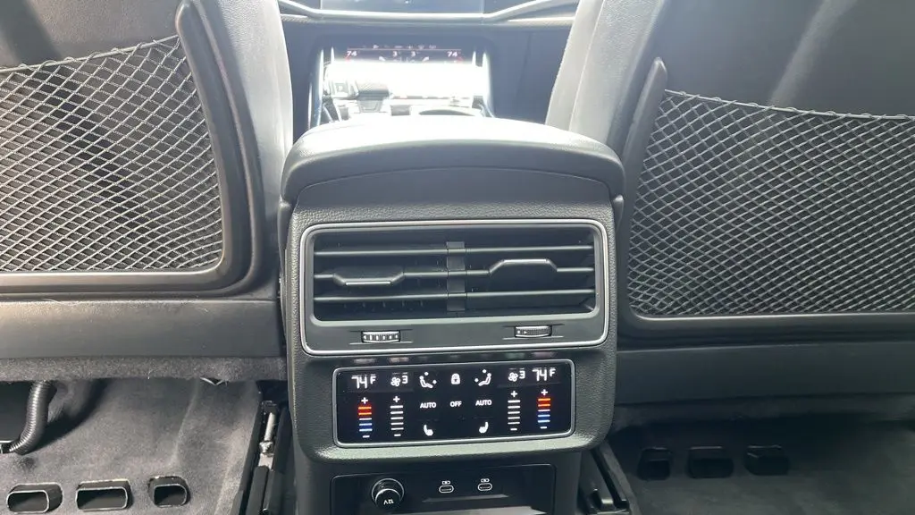 2023 Audi SQ7 4.0T quattro Prestige