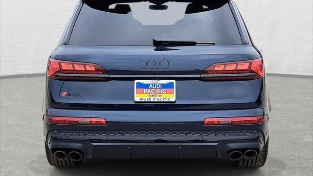 2026 Audi SQ7 4.0T quattro Prestige
