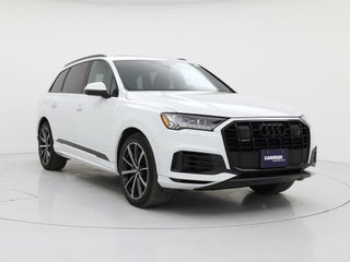 2024 Audi Q7 with Glacier White Metallic Exterior