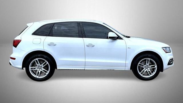 2015 Audi Q5 3.0T quattro Prestige