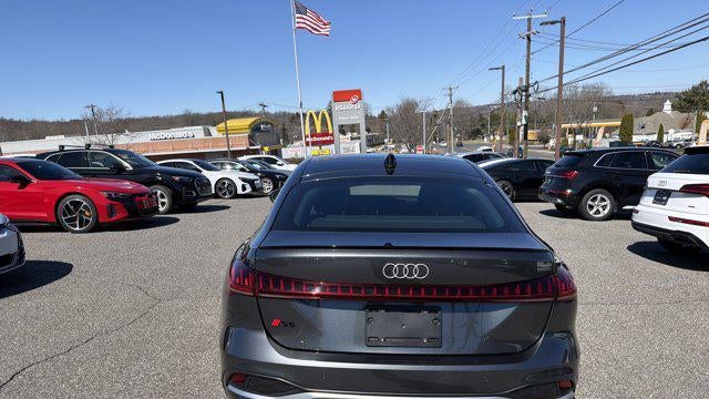 2025 Audi S5 quattro Premium TFSI