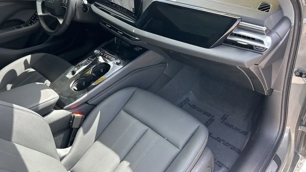 2025 Audi A5 quattro Premium Plus TFSI
