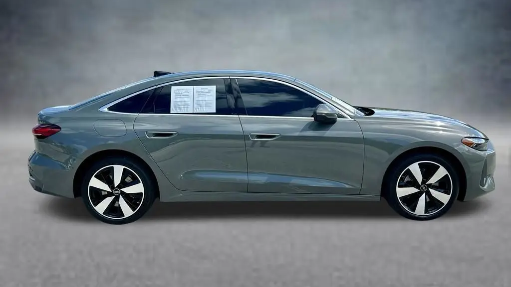 2025 Audi A5 quattro Premium Plus TFSI