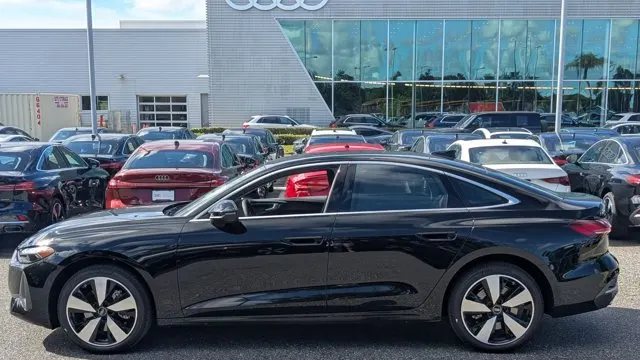 2025 Audi A5 quattro Premium Plus TFSI