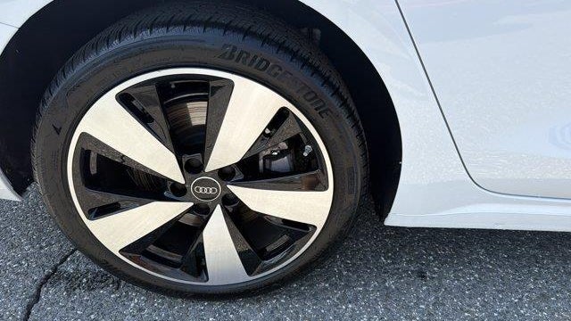 2025 Audi A5 quattro Premium Plus TFSI