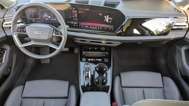 2025 Audi A5 quattro Premium Plus TFSI