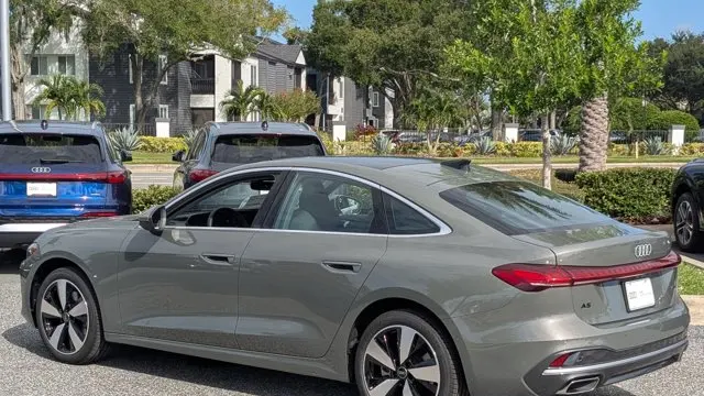 2025 Audi A5 quattro Premium Plus TFSI