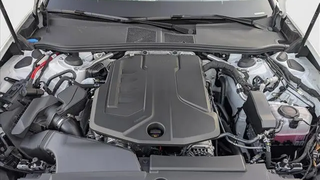 2025 Audi A5 quattro Premium Plus TFSI
