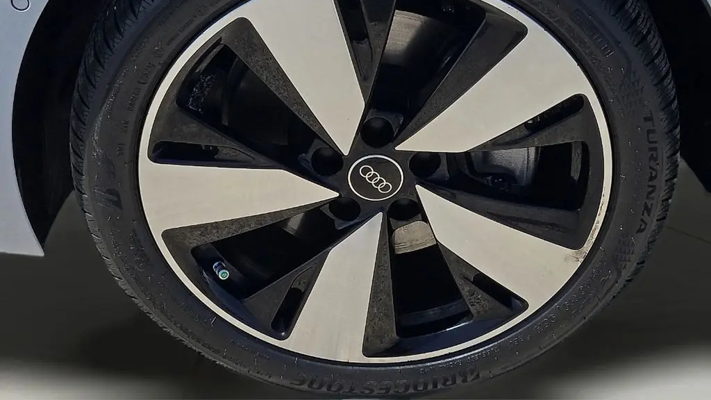 2025 Audi A5 quattro Premium Plus TFSI