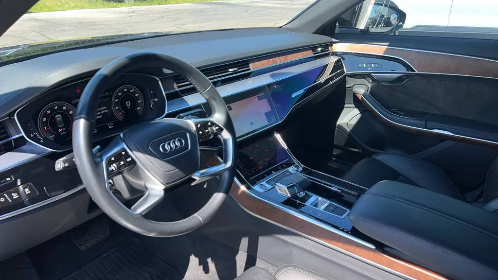 2021 Audi A8 L quattro 60 TFSI