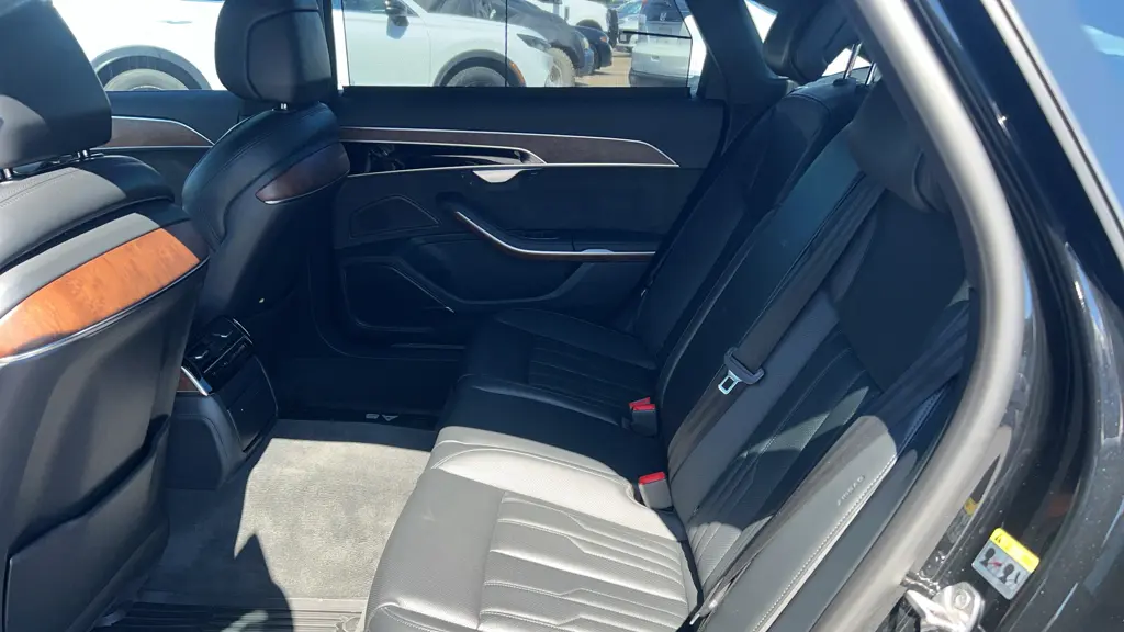 2021 Audi A8 L quattro 60 TFSI