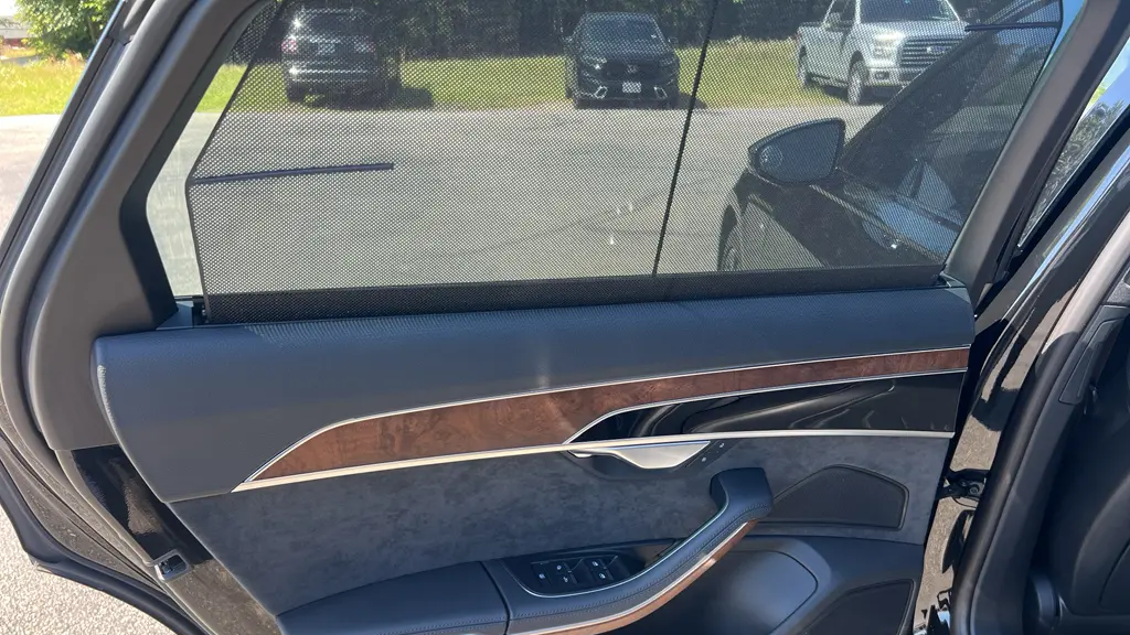2021 Audi A8 L quattro 60 TFSI