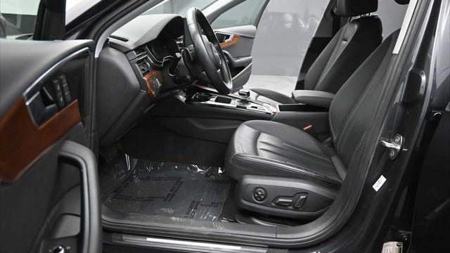 2021 Audi A4 quattro Premium 40 TFSI
