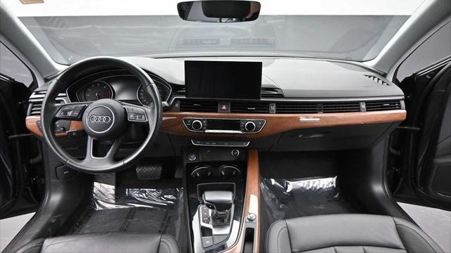 2021 Audi A4 quattro Premium 40 TFSI