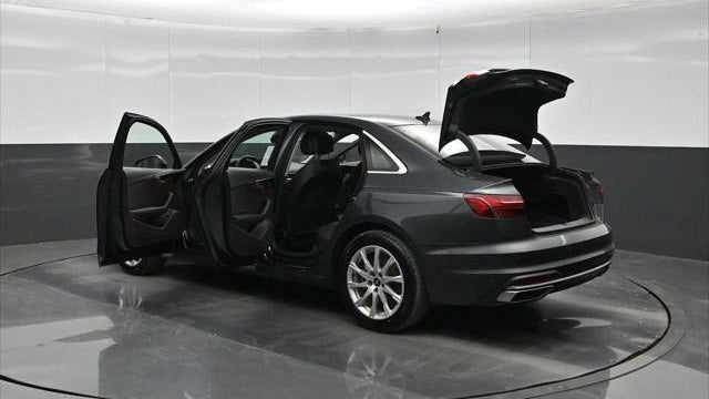 2021 Audi A4 quattro Premium 40 TFSI