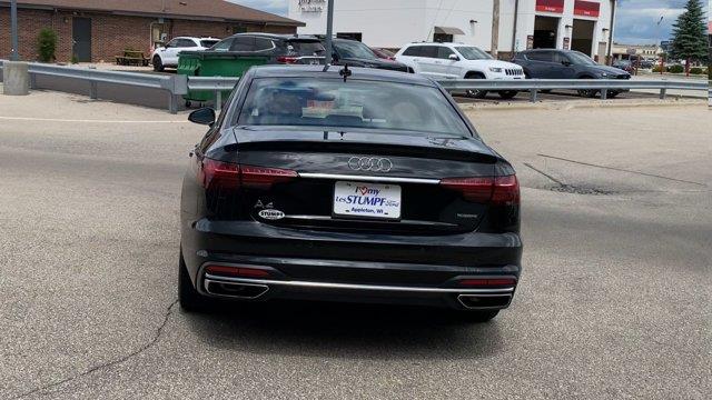 2022 Audi A4 quattro Premium 40 TFSI