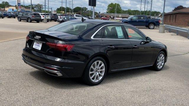2022 Audi A4 quattro Premium 40 TFSI