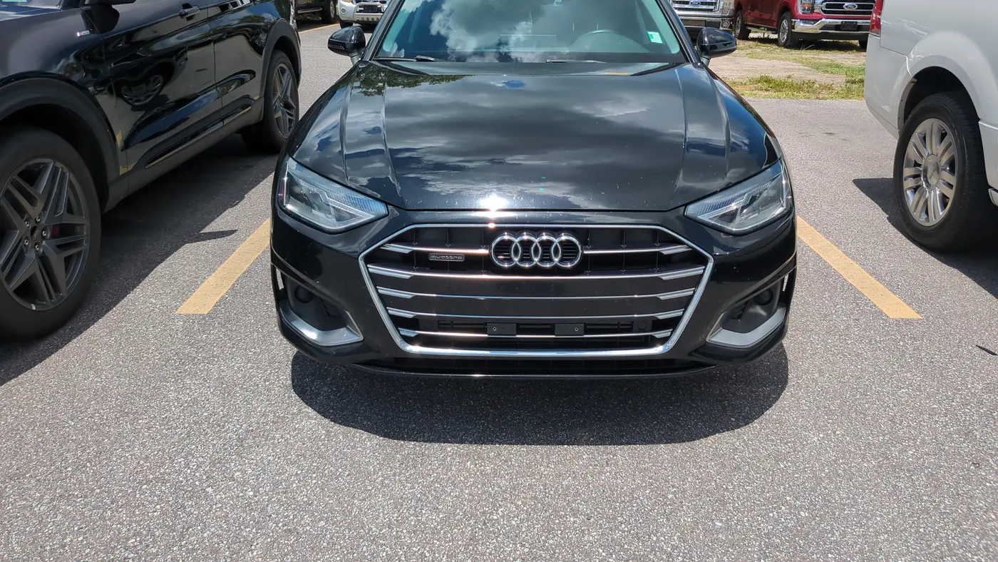 2021 Audi A4 quattro Premium 40 TFSI