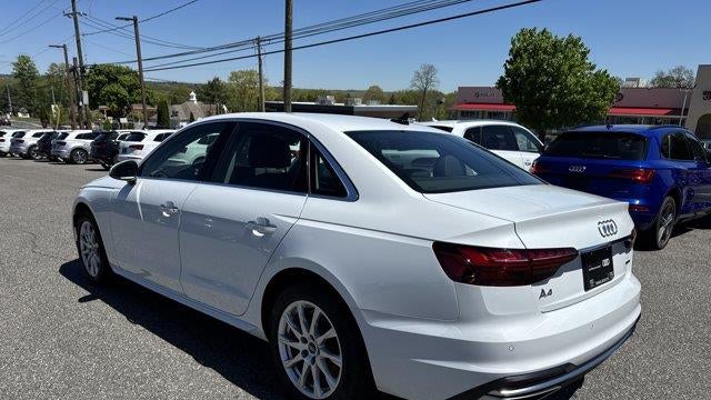 2021 Audi A4 quattro Premium 40 TFSI