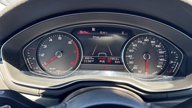 2021 Audi A4 quattro Premium 40 TFSI