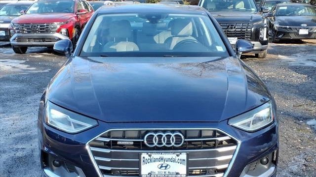 2021 Audi A4 quattro Premium 40 TFSI