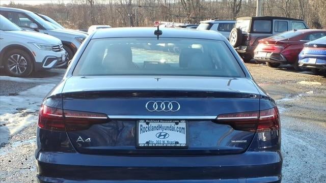 2021 Audi A4 quattro Premium 40 TFSI