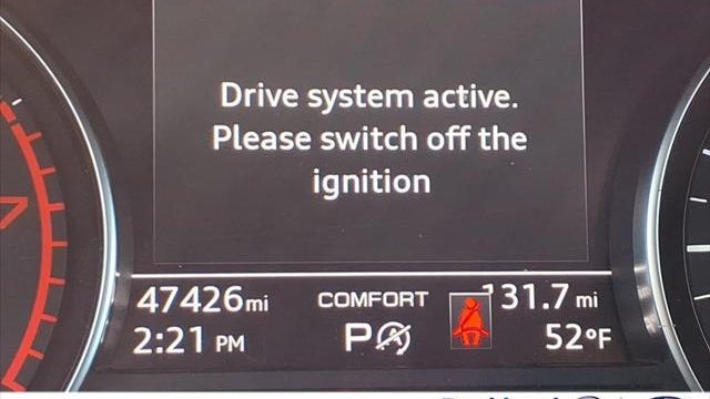 2021 Audi A4 quattro Premium 40 TFSI