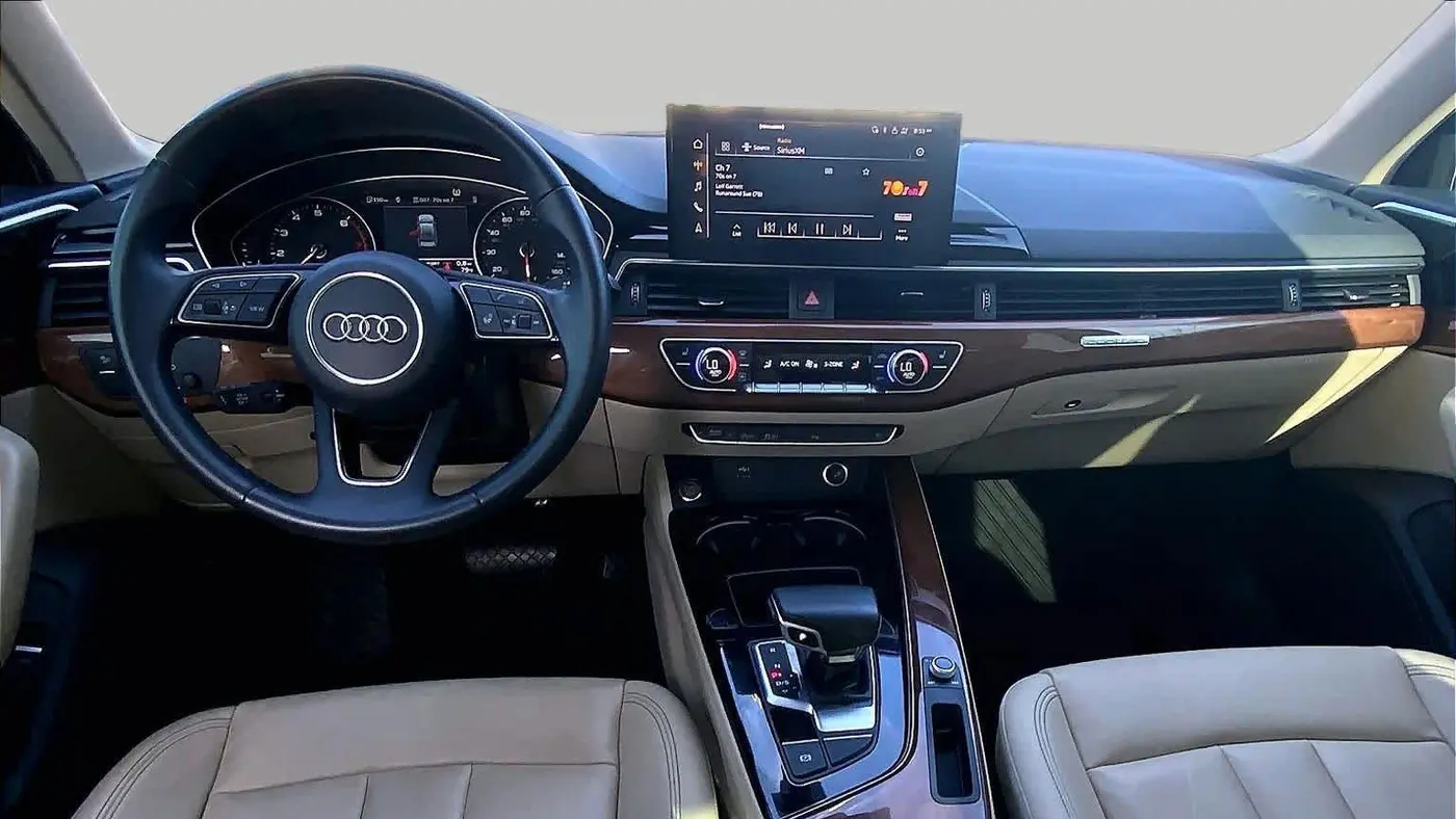 2023 Audi A4 quattro Premium 40 TFSI