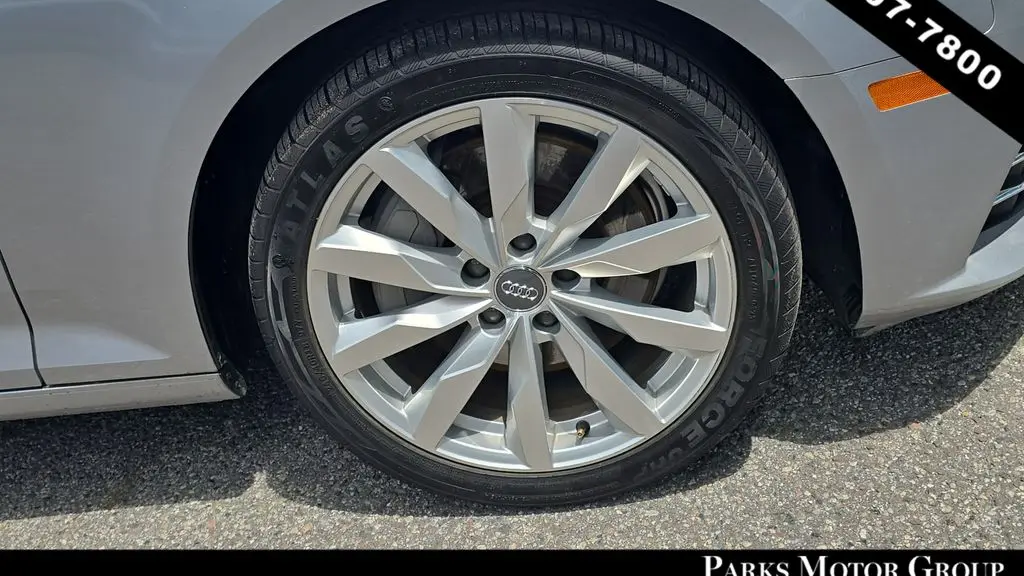 2017 Audi A4 2.0T quattro Premium