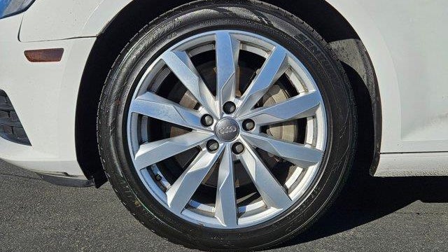2017 Audi A4 2.0T quattro Premium