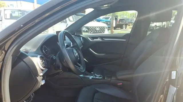 2019 Audi A3 Titanium 40 TFSI