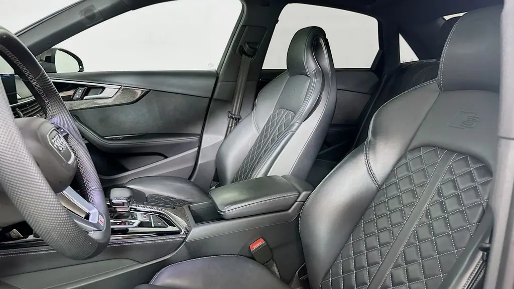 2023 Audi S4 3.0T quattro Premium Plus