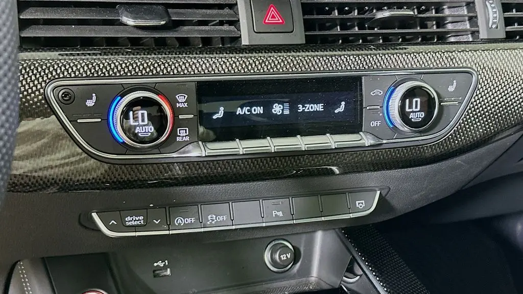 2023 Audi S4 3.0T quattro Premium Plus