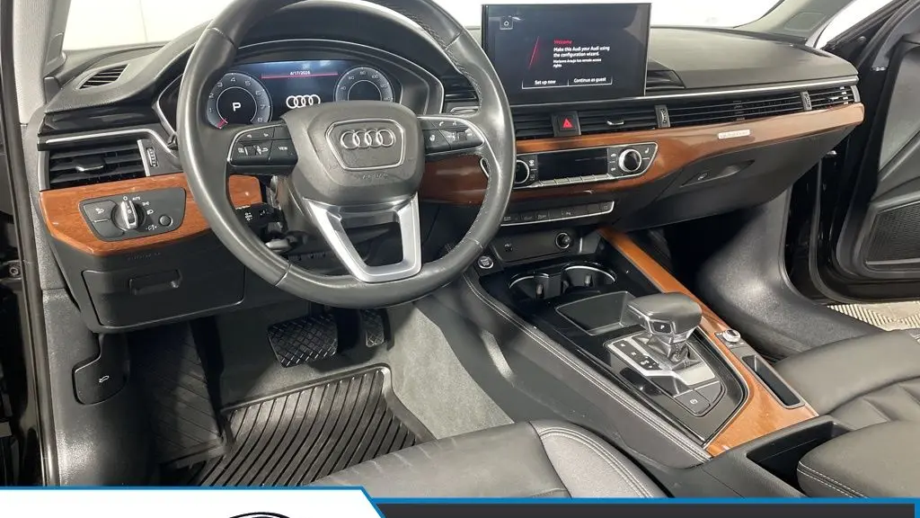 2022 Audi A4 quattro Premium Plus 40 TFSI