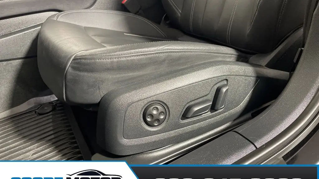 2022 Audi A4 quattro Premium Plus 40 TFSI