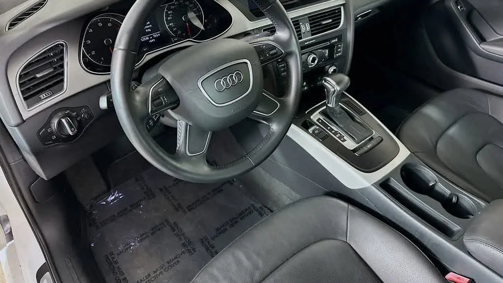 2015 Audi A4 2.0T quattro Premium