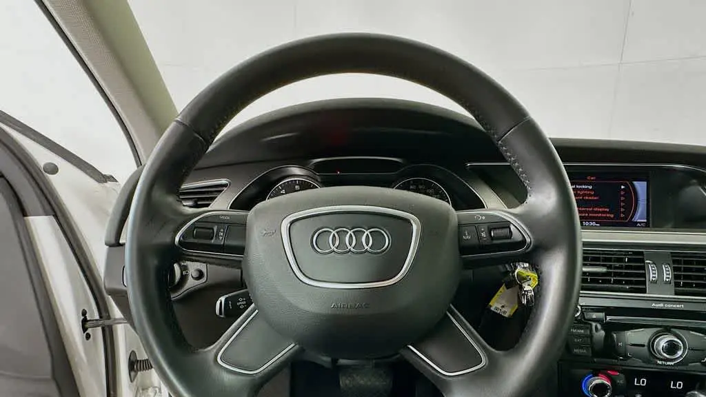 2015 Audi A4 2.0T quattro Premium
