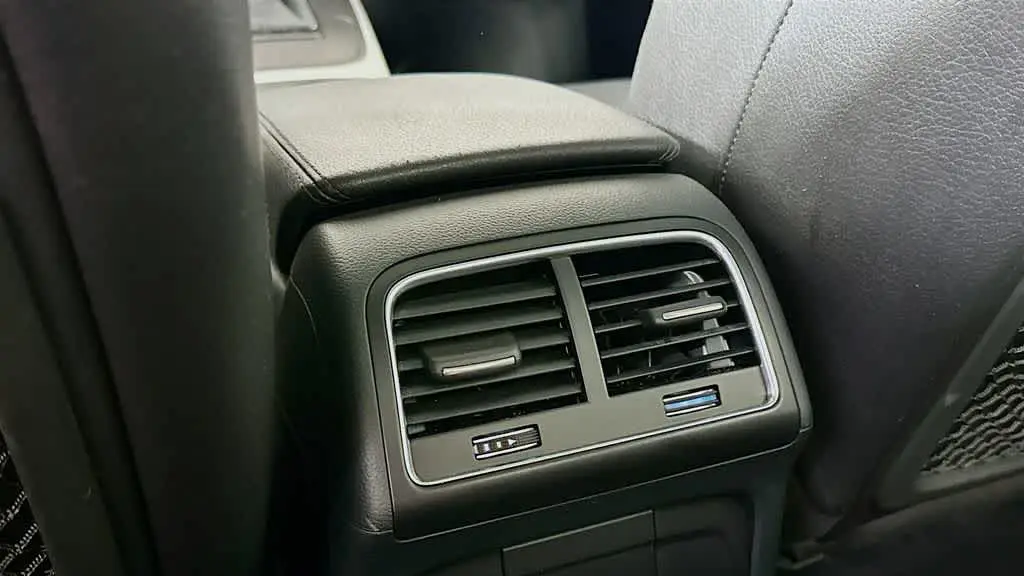 2015 Audi A4 2.0T quattro Premium