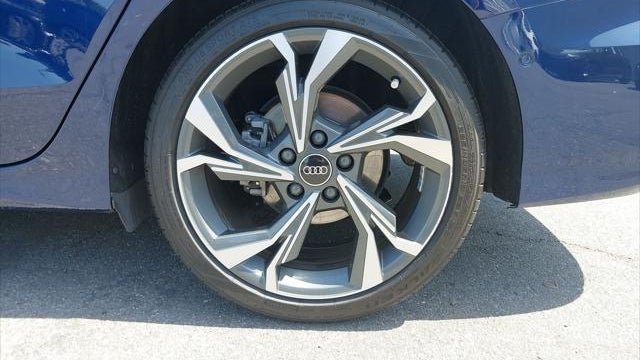 2023 Audi A3 Premium Plus 40 TFSI